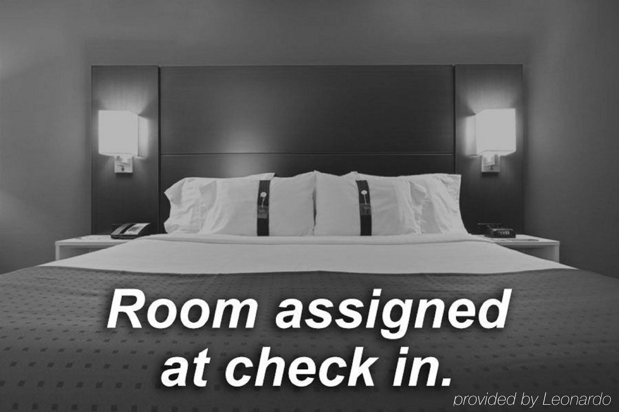 Holiday Inn Express & Suites Salamanca, An Ihg Hotel 外观 照片